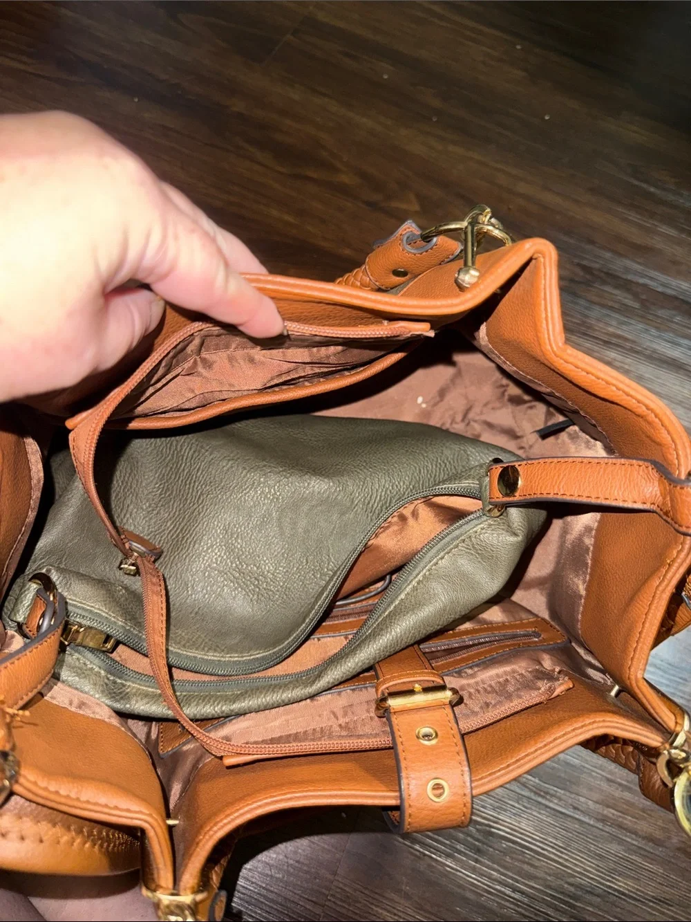 Two-Tone Shoulder Tote Bag in Brown and Olive